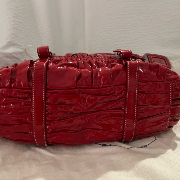 Prada Vernice Gaufre Shopping Satchel Rosso - Picture 3 of 9
